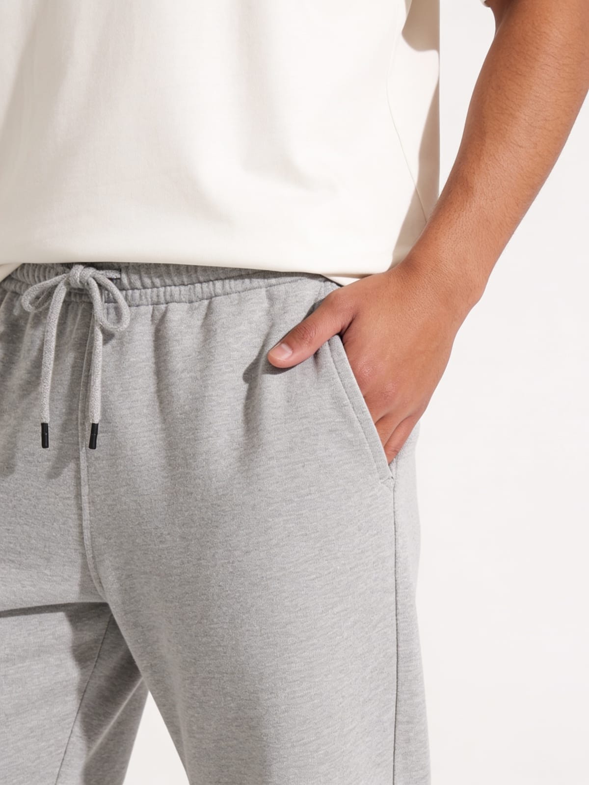 grey sweatpants